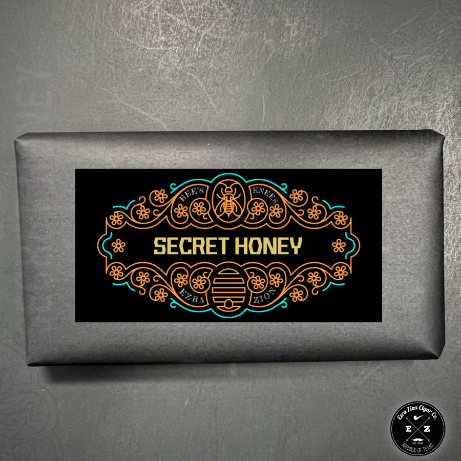 BEE'S KNEES SECRET HONEY