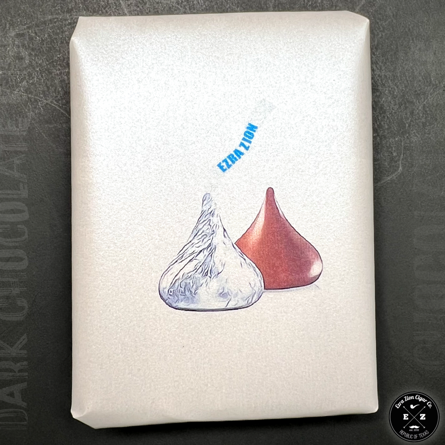 DARK CHOCOLATE KISS
