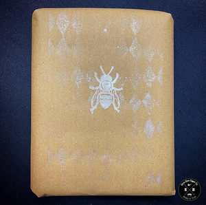 BEE’S KNEES HONEYCOMB