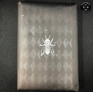 BEE'S KNEES BLACK