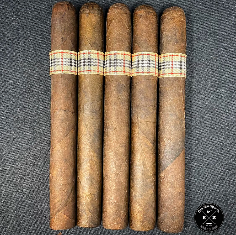 NAUGHTY BITS LuX MADURO