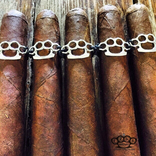 Brass Knuckles Maduro